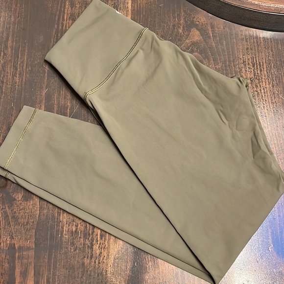 Wunder Under 25”💚 - Picture 3 of 7